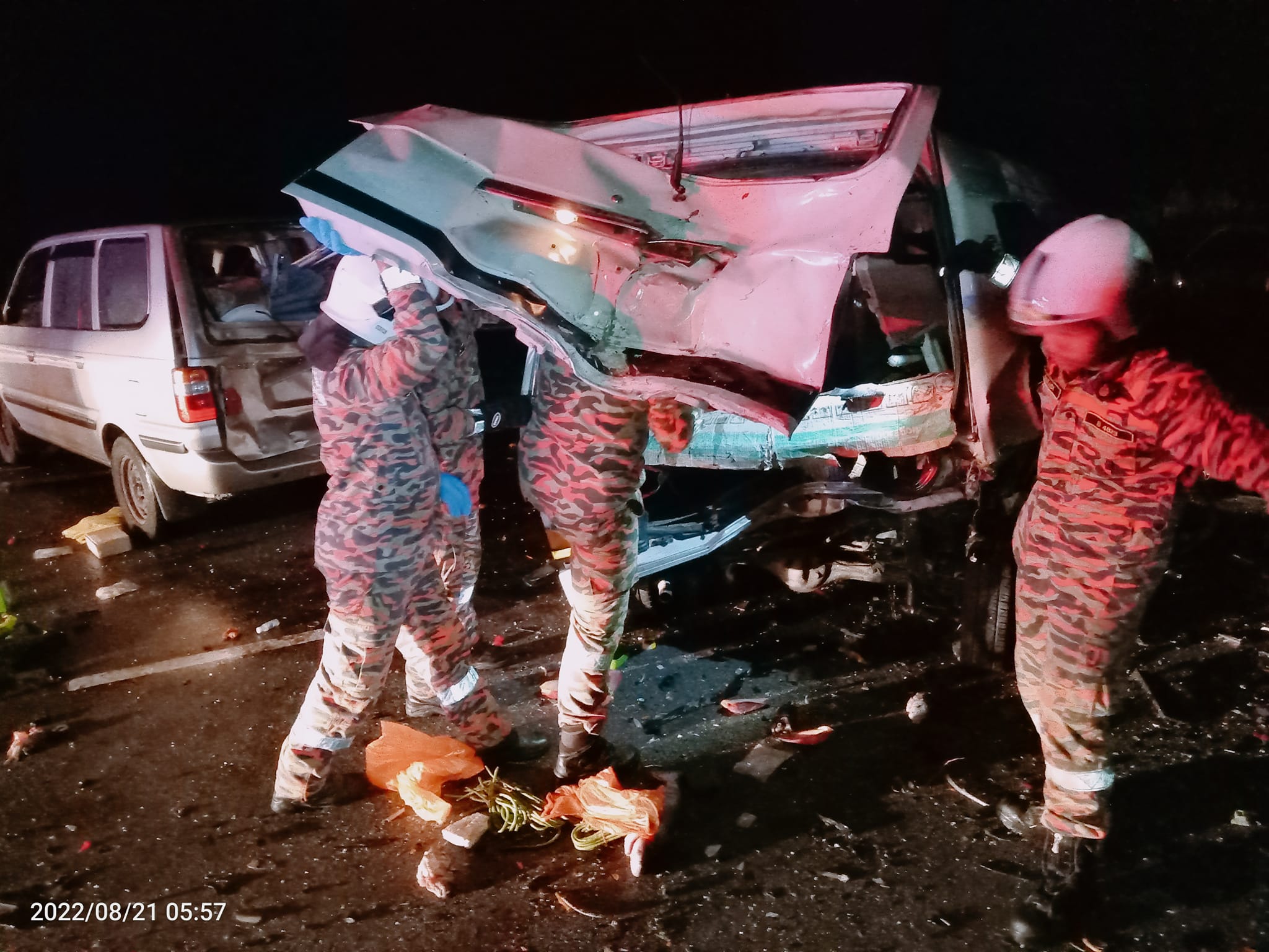 求真︱南北大道涉3车意外属撞后逃?警方:不属实