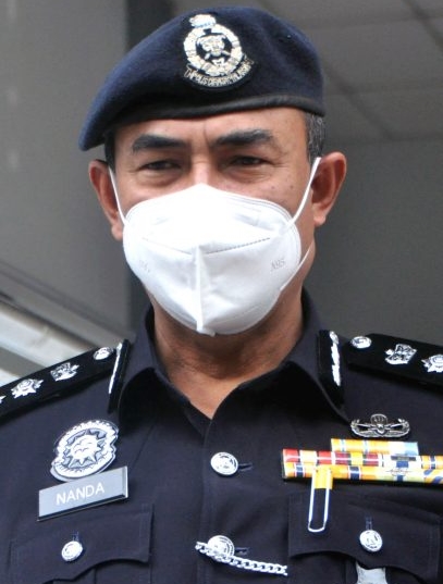 扫描警方信函二维码 存款消失?警区主任:未接投报