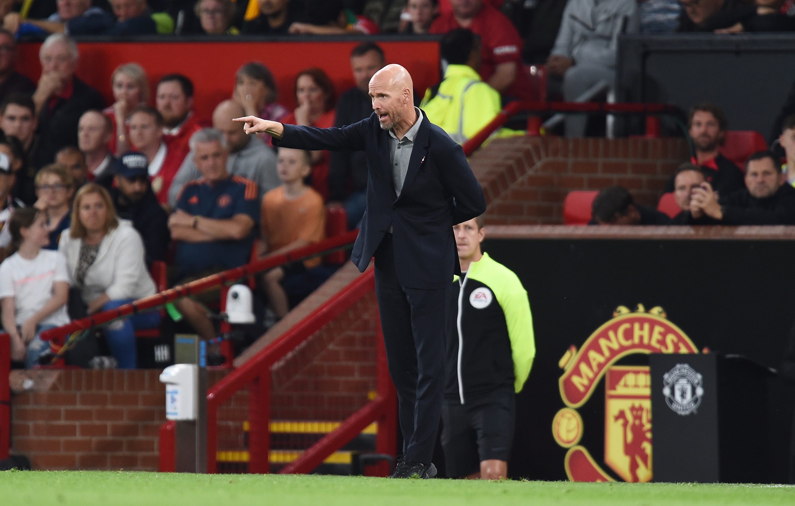 渣叔称曼联第2球越位了 腾哈格:我们赢在态度