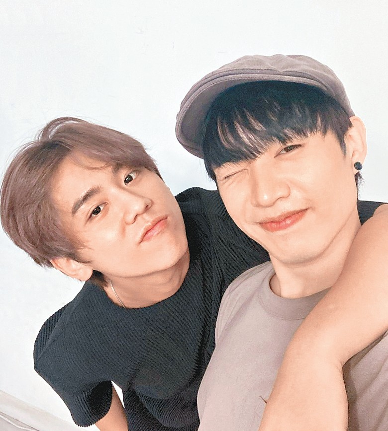 演戏可放下“偶包” 姜涛:不做歌手当演员