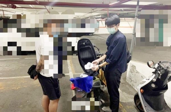 爱孙卖毒香烟开名车 阿公大义灭亲报警捉人