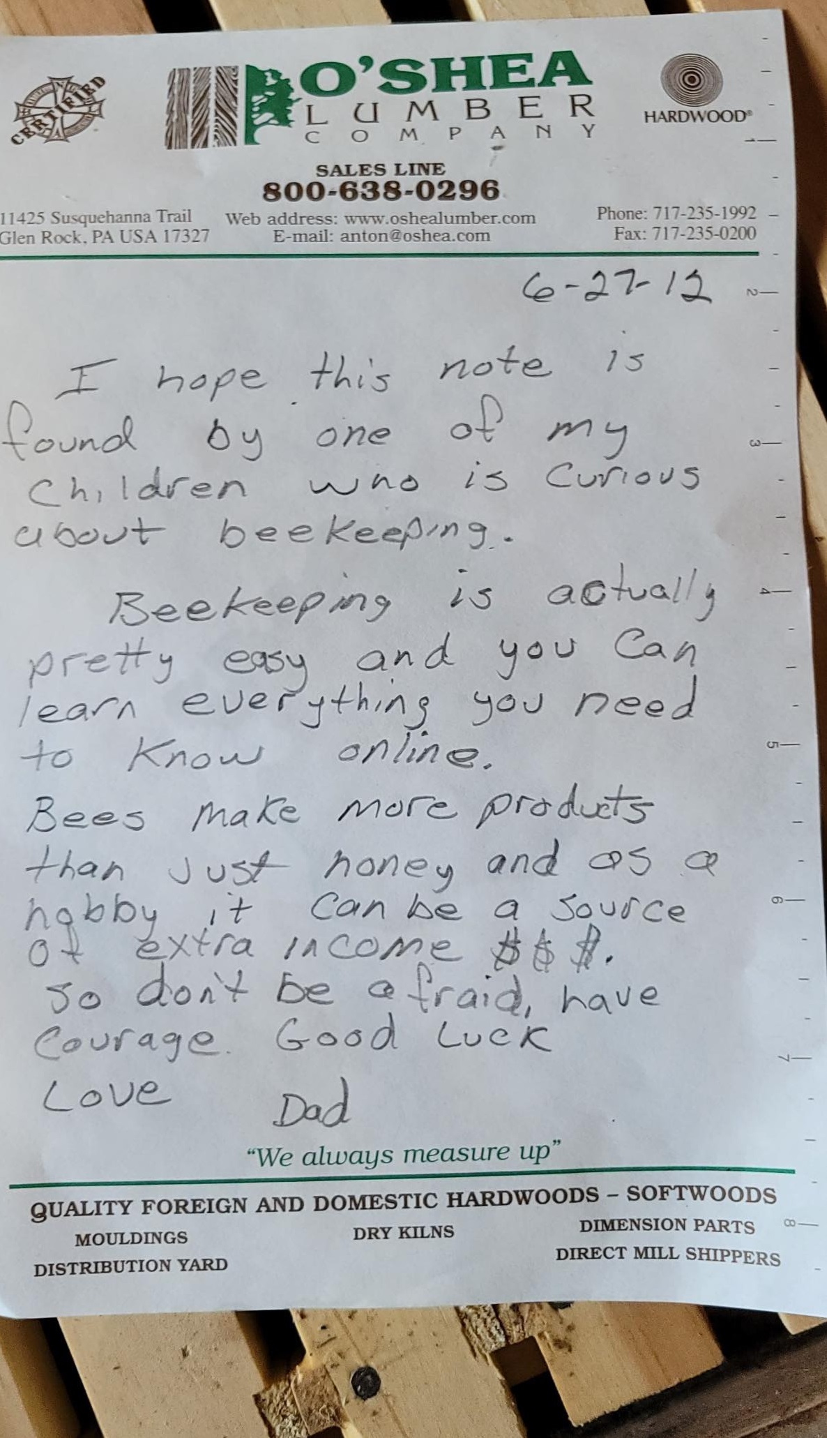 父亲死前留字条 9年后找到！“孩子，要有勇气，爱你”