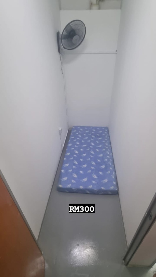 隆市房租RM300 只容一张床+壁扇 无窗户 网:合理吗?
