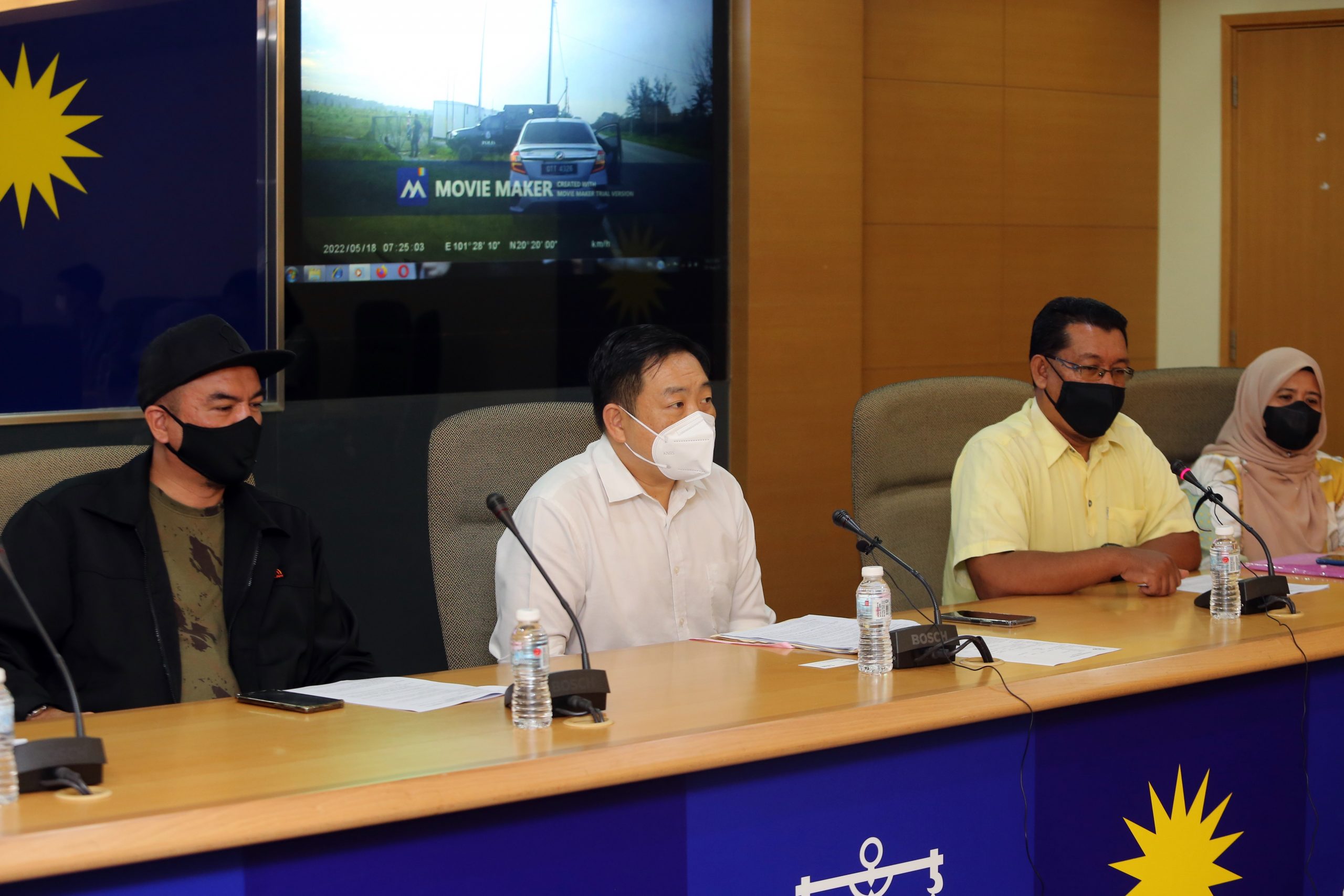 电召车司机误载非法外劳被警捕 被扣9天还遭黑警勒索2万