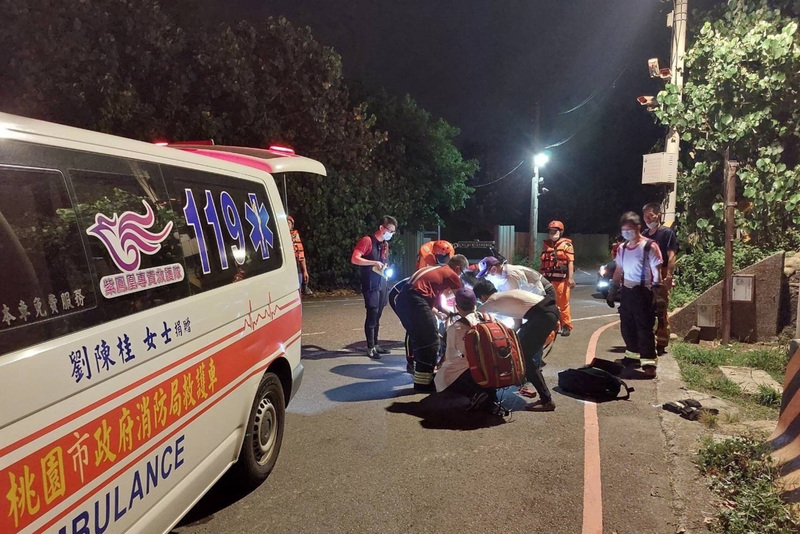 看世界/台宫庙法会海边普度出意外 多人遇溺酿3死1伤