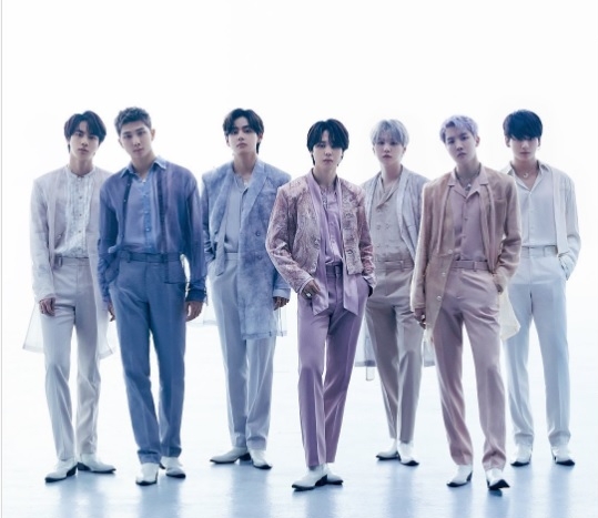 研议BTS服役可到海外演出 韩国防部长被骂翻