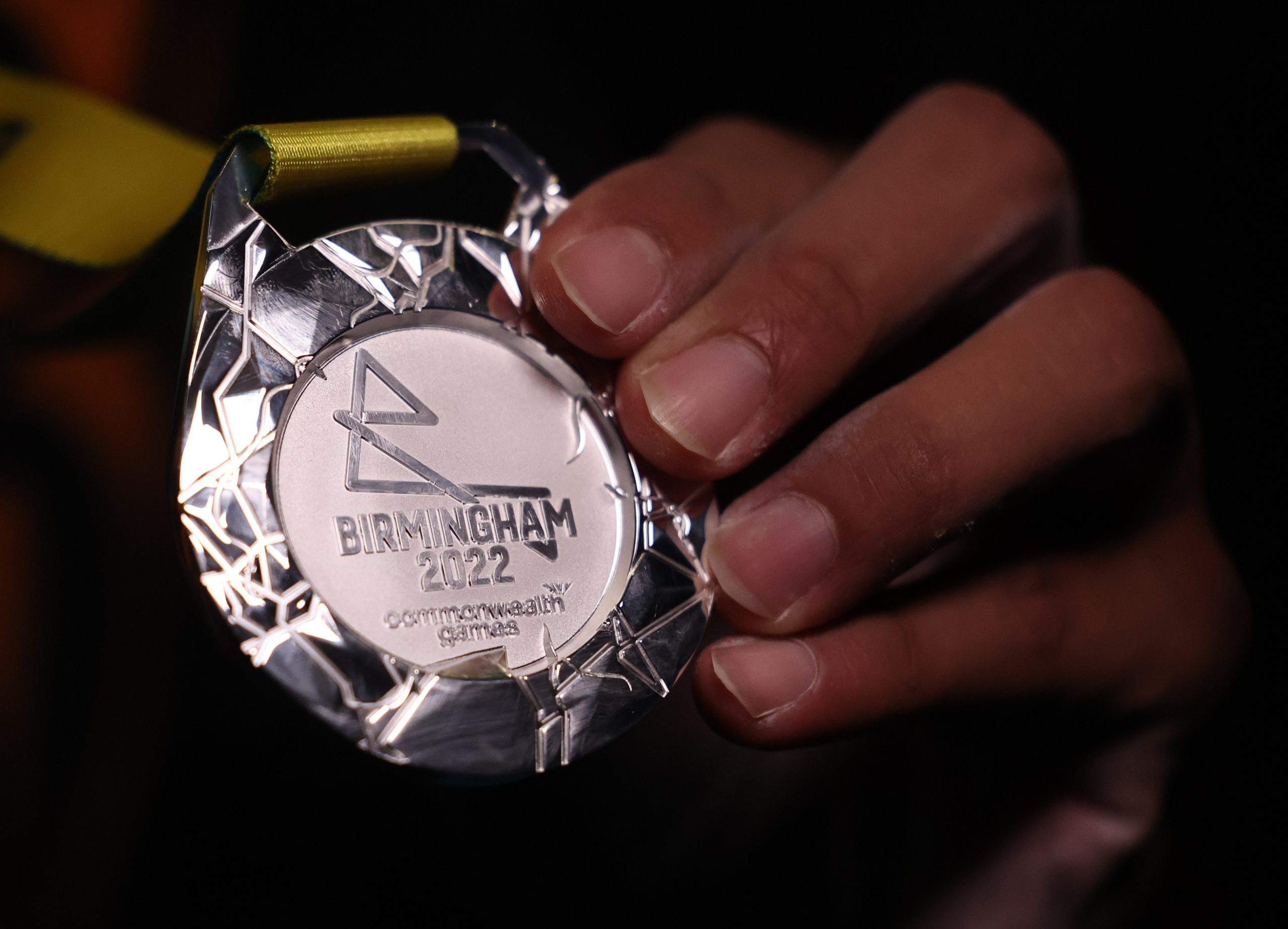 称未实现对父亲的金牌承诺  艾利夺银泪洒赛场