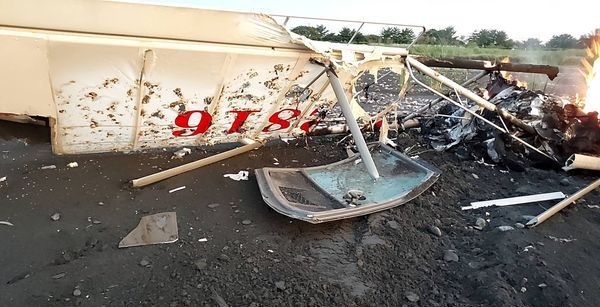 经验丰富气流稳定 轻航机坠毁父子身亡