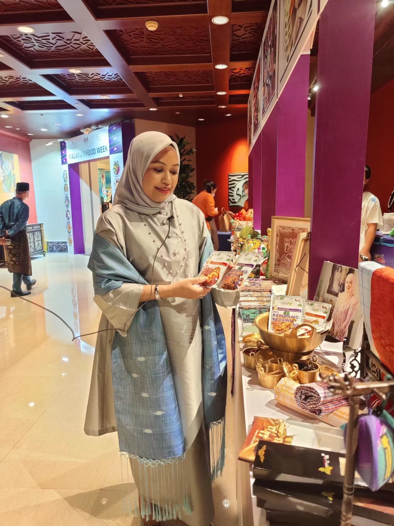 美食周北京开跑 大使力推元首后秘方狱友制酱料