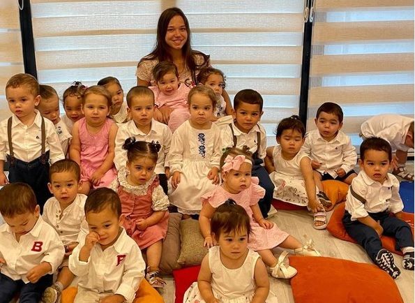 脱衣舞娘嫁富商连生“21宝”　老公洗钱被捕后日子惨变调