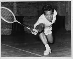 致哀羽坛一代传奇伍文美 矮个子成场上不朽巨人