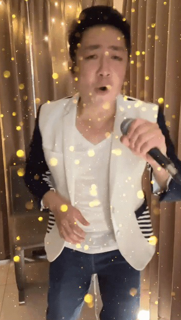 艾成最后直播身影曝光   2天前开唱近1小时