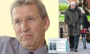 英男用假博士学历获聘医院高层 被揭穿需53万薪金