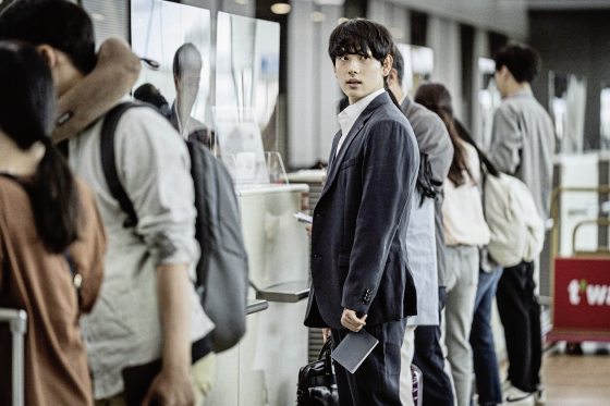 费比安／《紧急迫降》感同身受的空难片