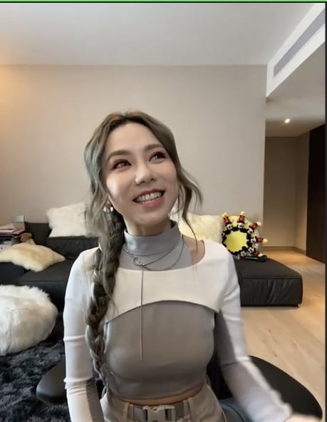 邓紫棋《Gloria》旋律  洗澡灵光闪现 