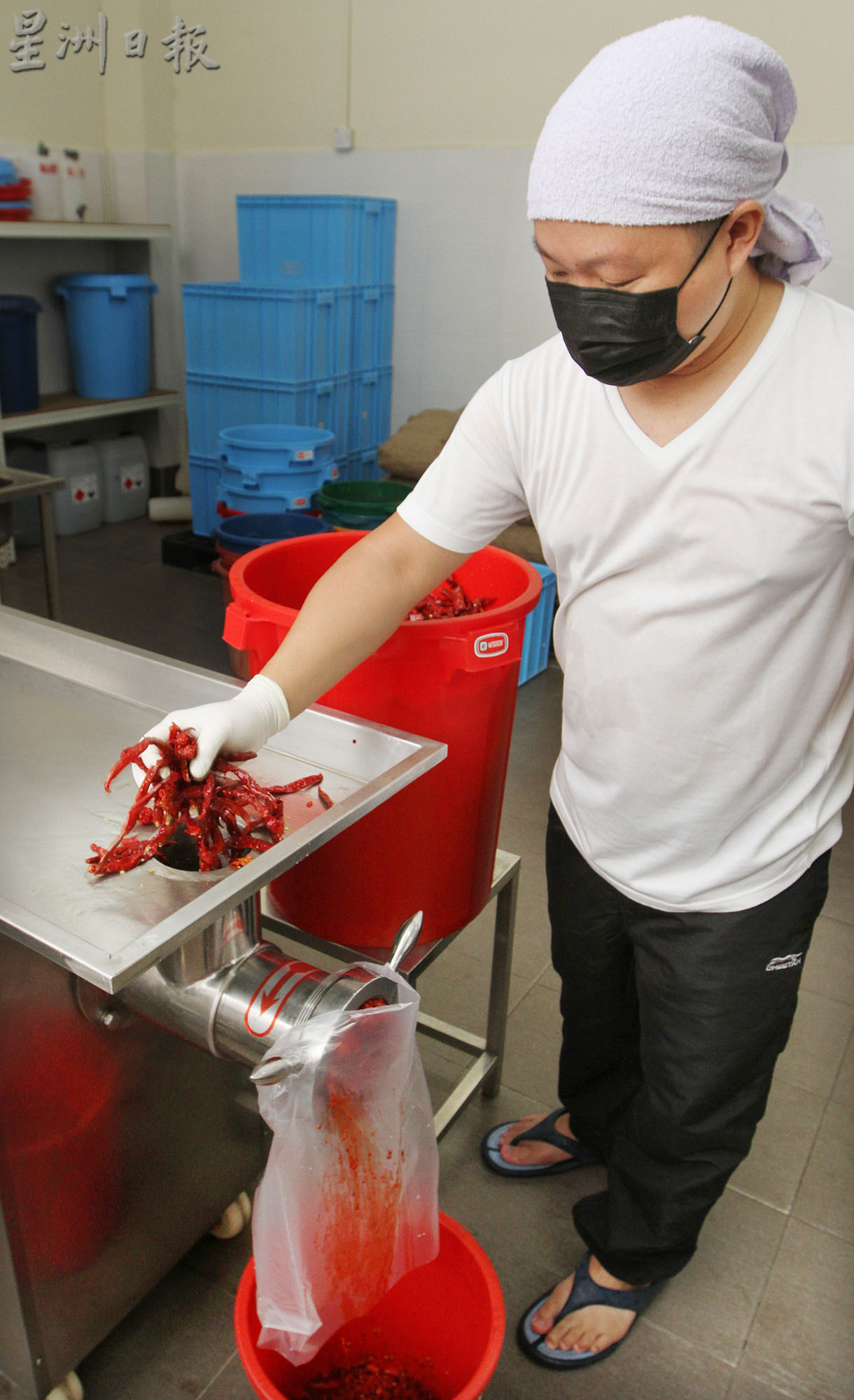 霹:封底主文/它的诞生/ 中印辣椒制辣椒沫 鲜红呛辣刺激味蕾