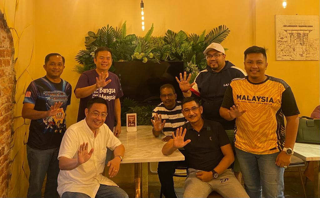 霹:霹雳州全民党文告