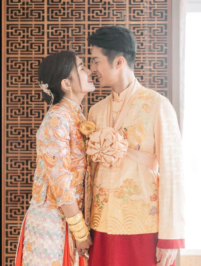 黄嘉乐结婚“铁马家族”齐聚 唐诗咏反串做兄弟