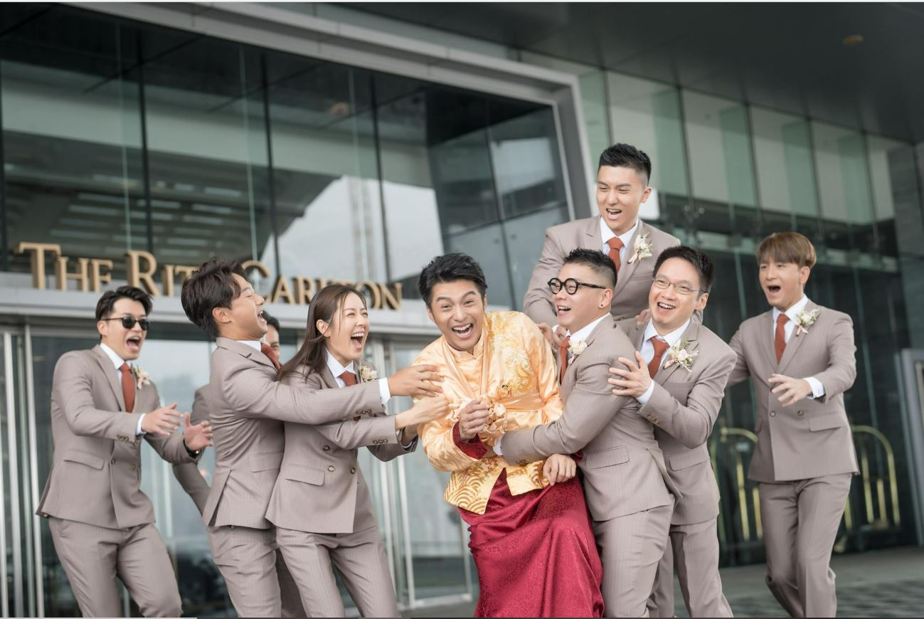 黄嘉乐结婚“铁马家族”齐聚 唐诗咏反串做兄弟