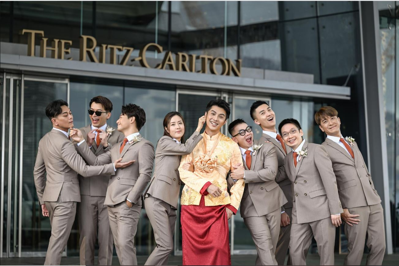 黄嘉乐结婚“铁马家族”齐聚 唐诗咏反串做兄弟