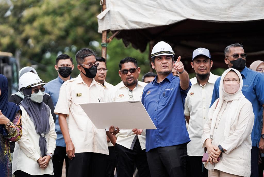 教育部长：学校免费食物辅助改善计划（RMT）的补助金额还没最终定案，该部目前正努力与财政部商讨对策。