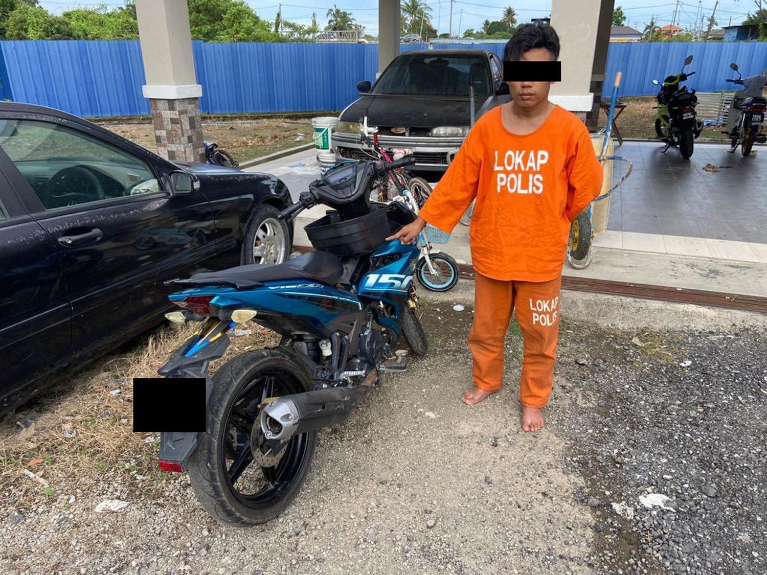 (古城版)偷摩托车“达尼党”落网