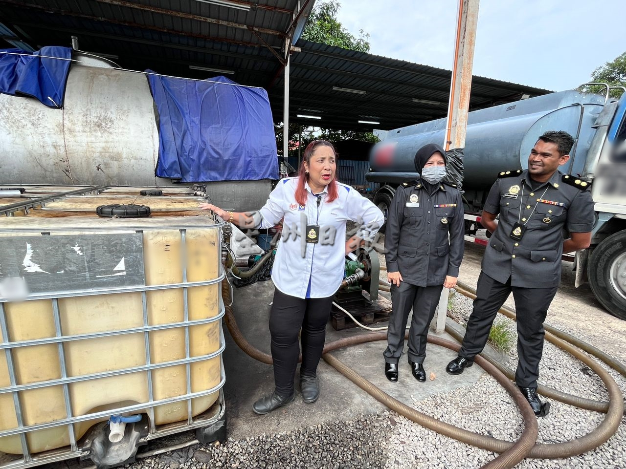 (古城第三版主文)贸消局警方联手取缔非法转售柴油活动