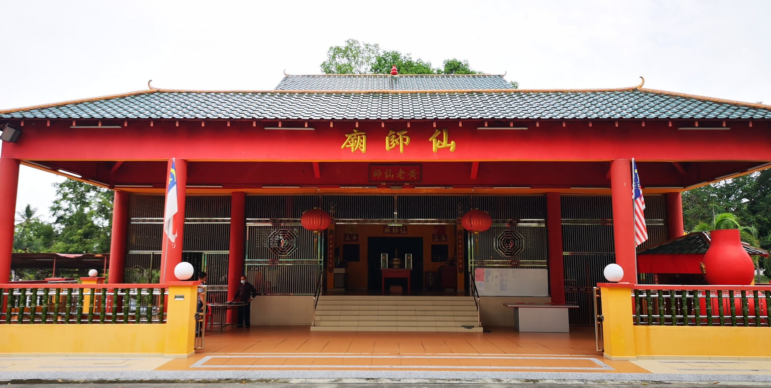 （古城第二版主文）《庙堂之旅》国内唯一仙师坐镇军营的德林达军营黄老仙师庙