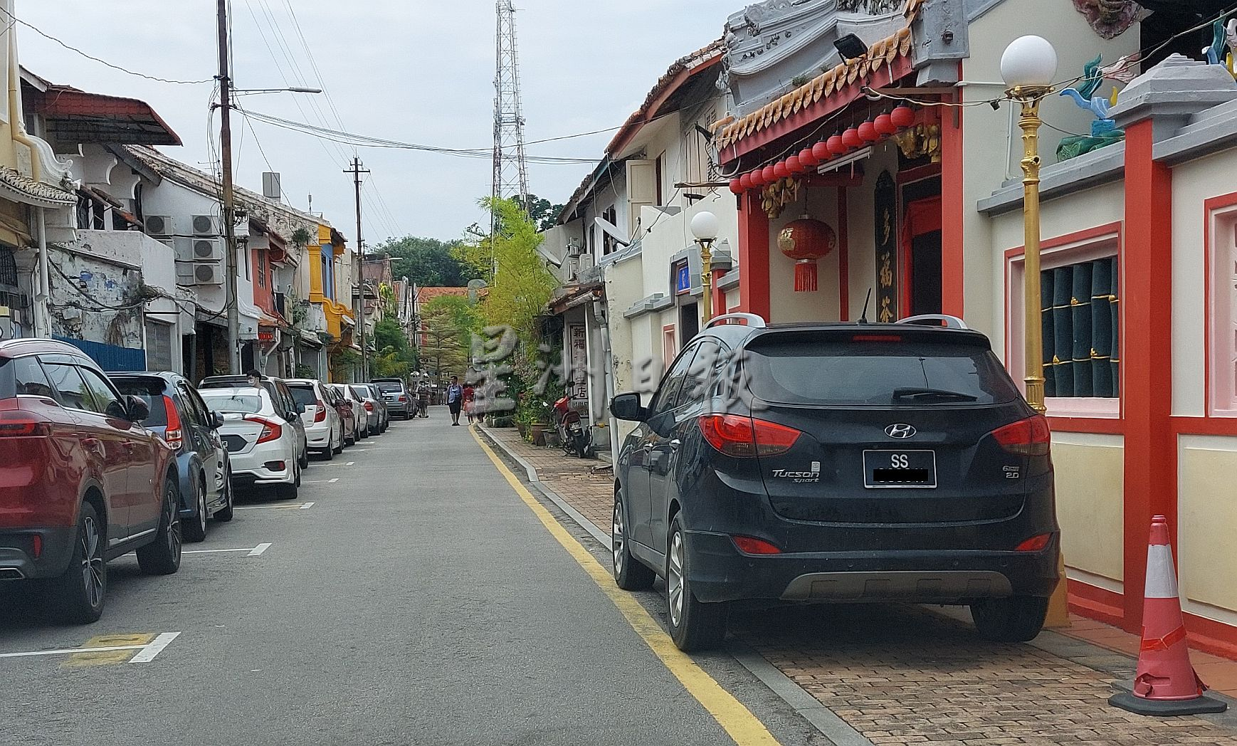 (古城第四版主文)自私车主无视执法随意泊,无视罚单直接丢