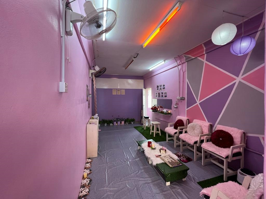 (大北马)小学也提供水疗(spa)及理发服务,让师生以廉宜价格,享受高级护理疗法