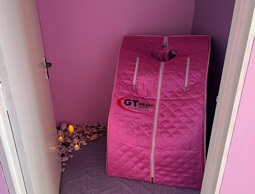 (大北马)小学也提供水疗(spa)及理发服务,让师生以廉宜价格,享受高级护理疗法