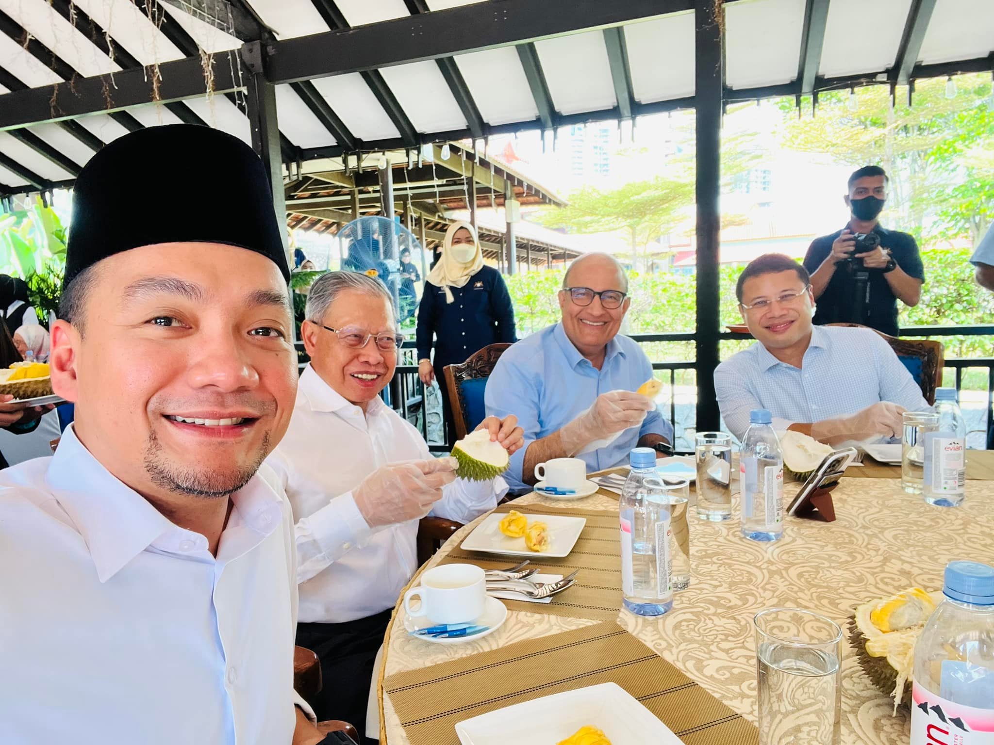 （已签发）柔：加强与扩大跨境交通联系，马新探讨开通大士与公主港渡轮服务