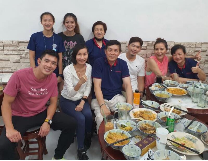 开食肆 创立保健品牌  林益盛:不成功不现身