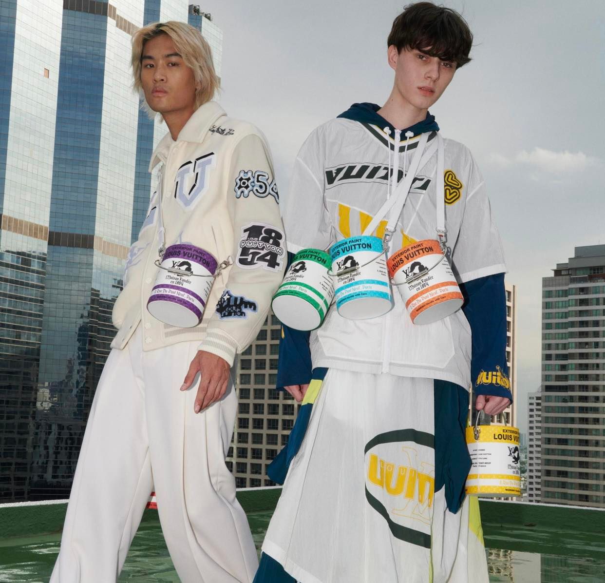 LV推新款手提袋卖1.2万 网笑:“Milo Tin有出头天了?”