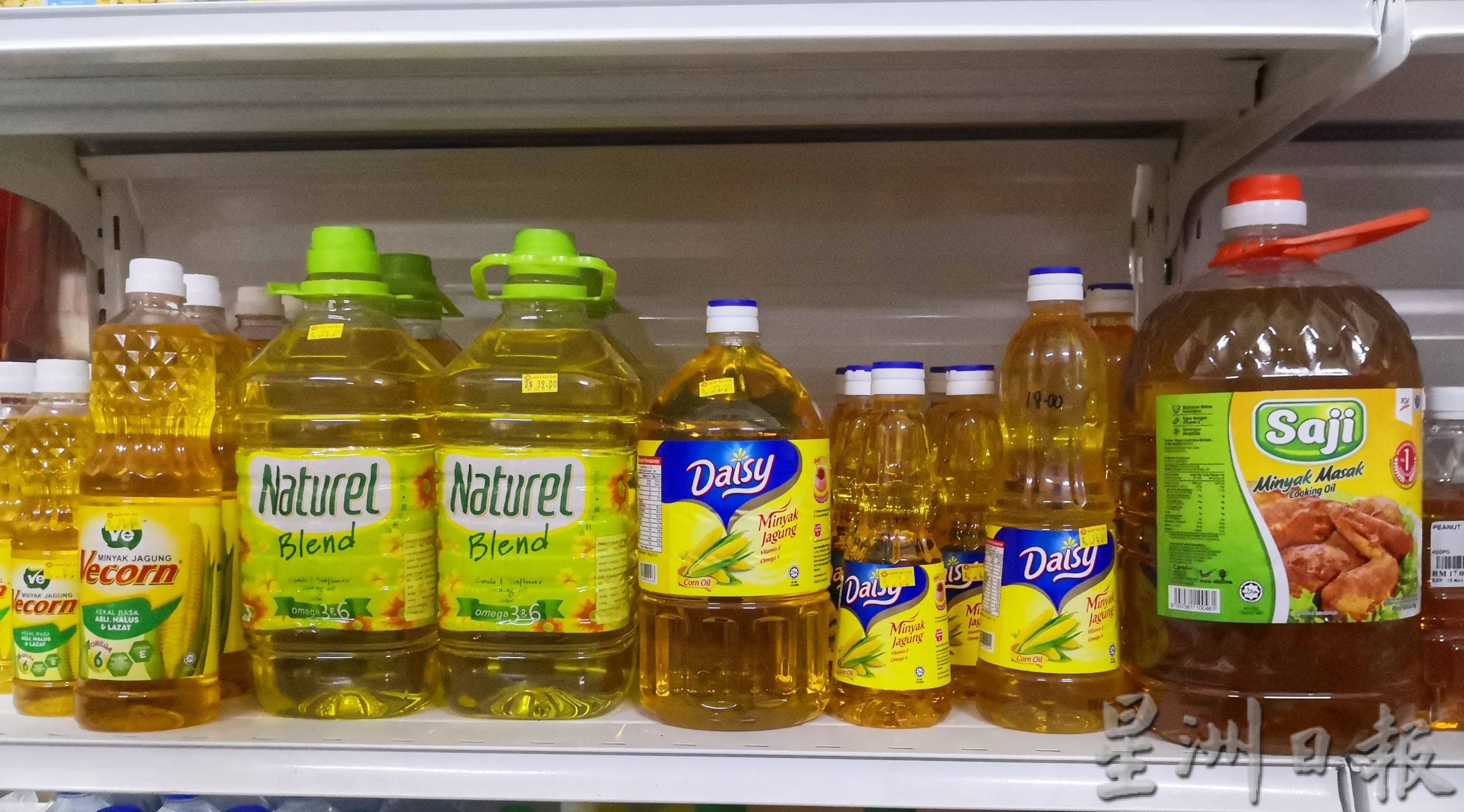 NS芙蓉／食油价朝夕令改，商家亏本卖 怨生意难做