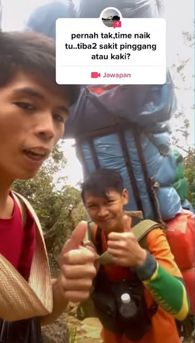 STPM毕业生当神山挑夫 “月收入可达3至4千”