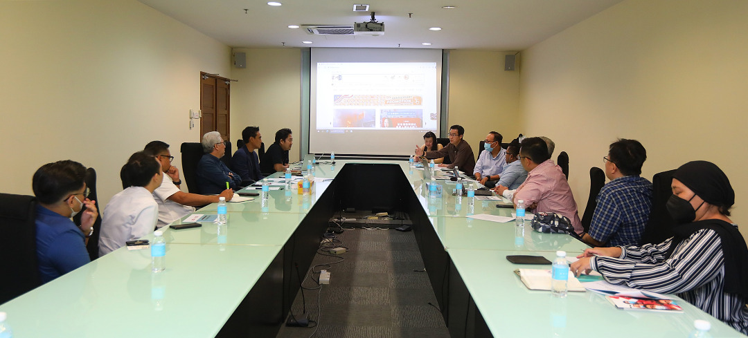 跨媒体合作计划─《人民要什么》