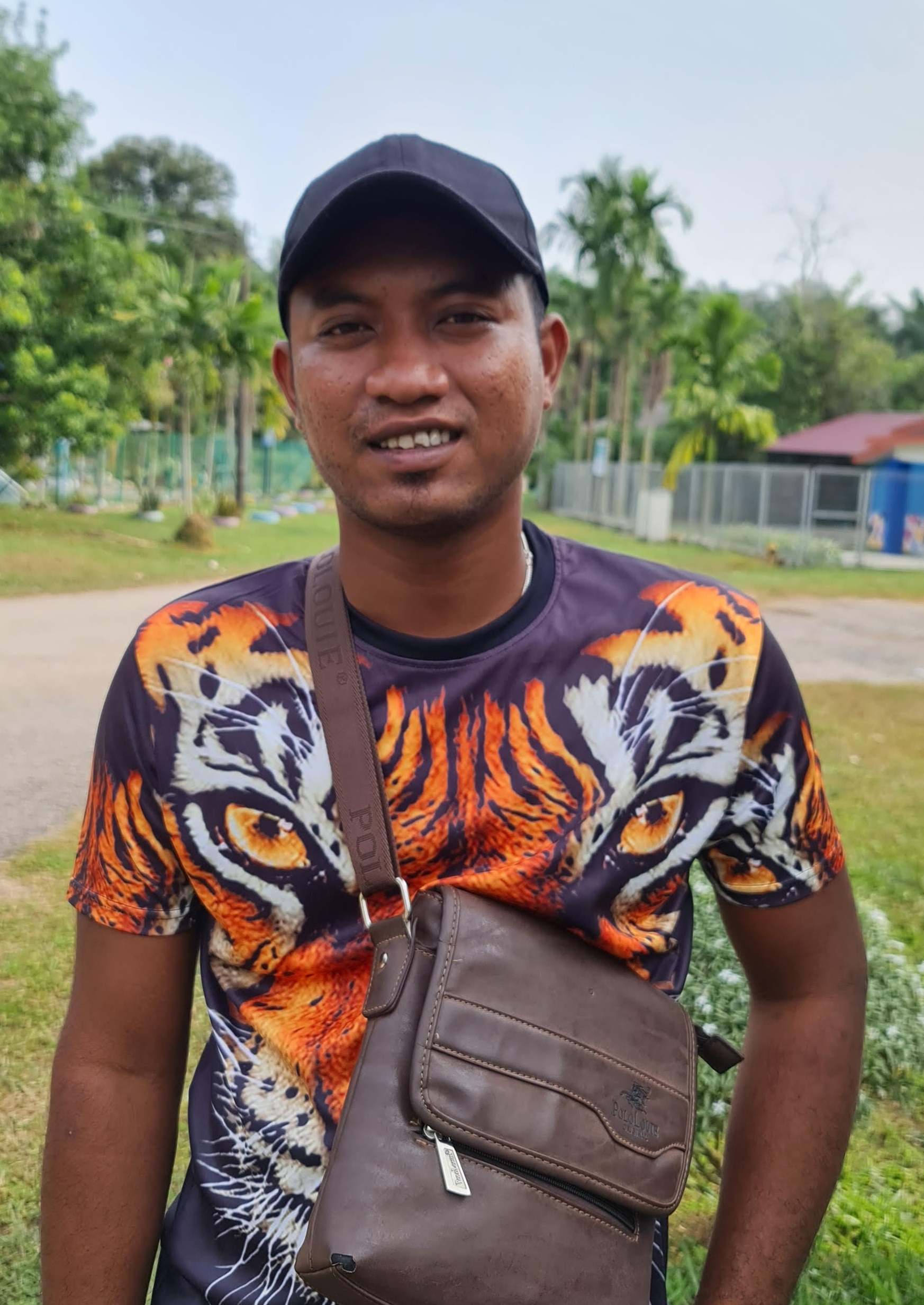 18/9见报∕我们∕各族专科医生牵手走进原住民村