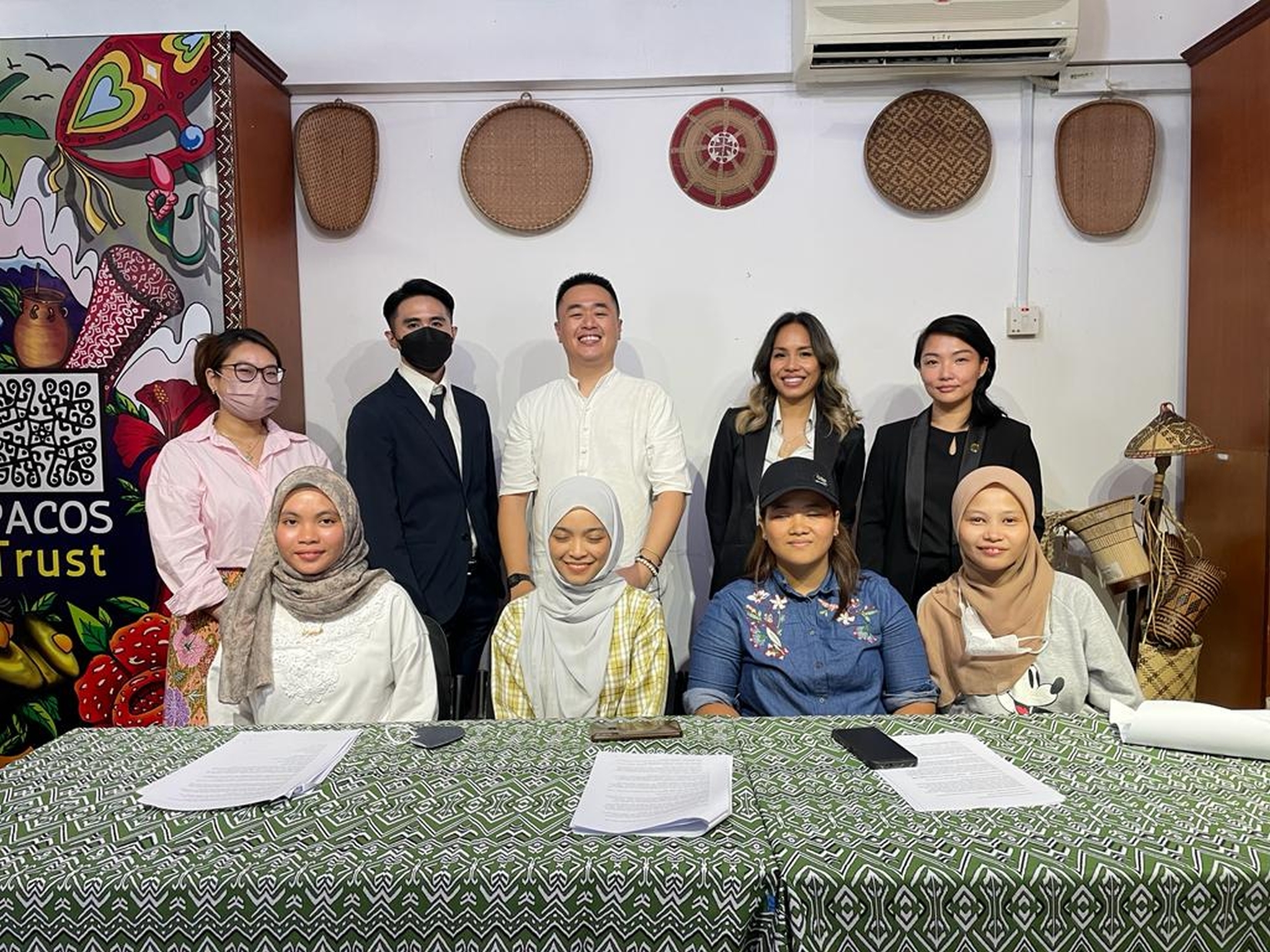 4学生起诉老师无故旷课 高庭下周审理