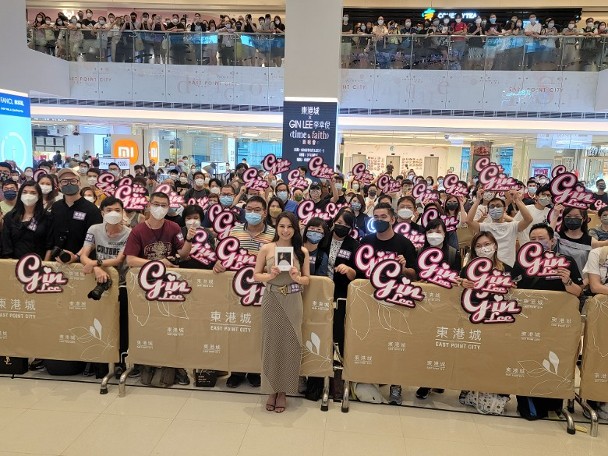 ​下月放长假暂别乐坛  李幸倪否认返马秘婚