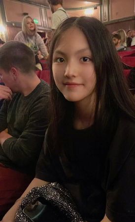 《爸爸去哪儿》12岁王诗龄蜕变成气质少女 赴英留学入住房间连安妮公主都住过