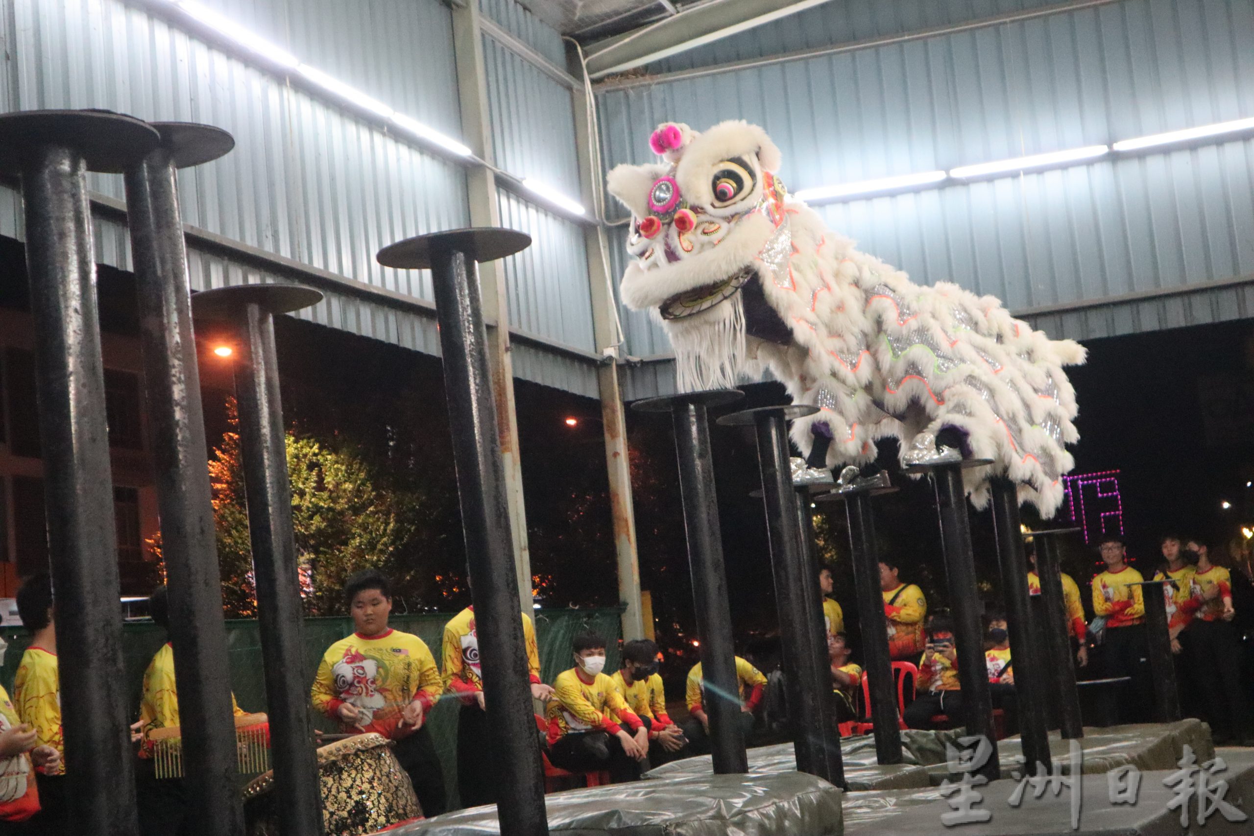 东05头:住宅区设社区活动练习中心,不仅可以吸引年轻人参与,也间接改善社区治安问题,也没有出现扰民情况。