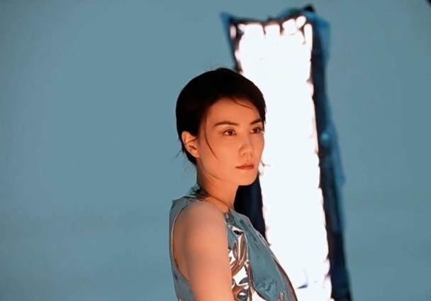 为王俊凯献声 王菲再开金口