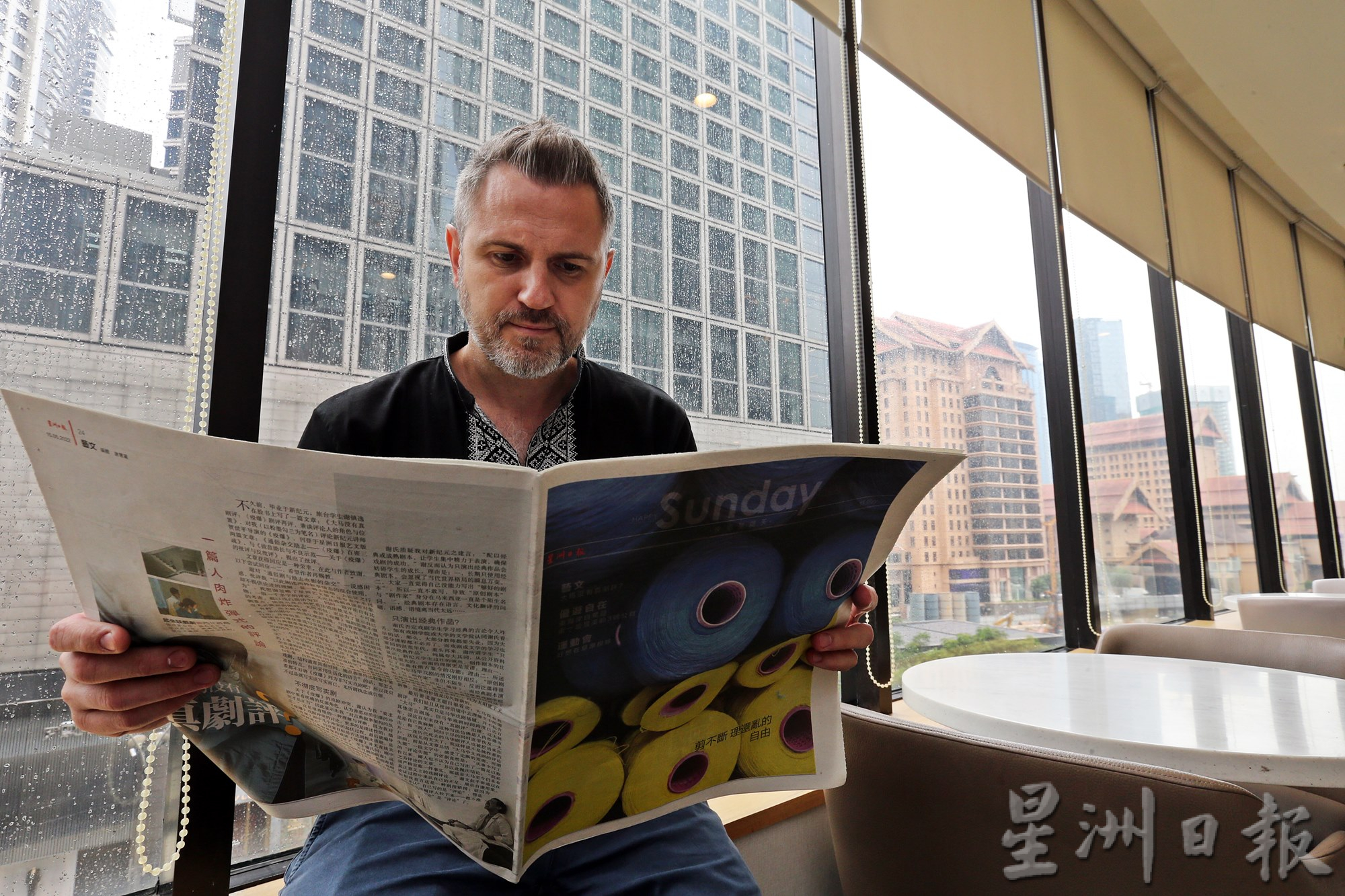 乌克兰明星大厨尤利/乌克兰烽火连天,人在异乡拼美食外交