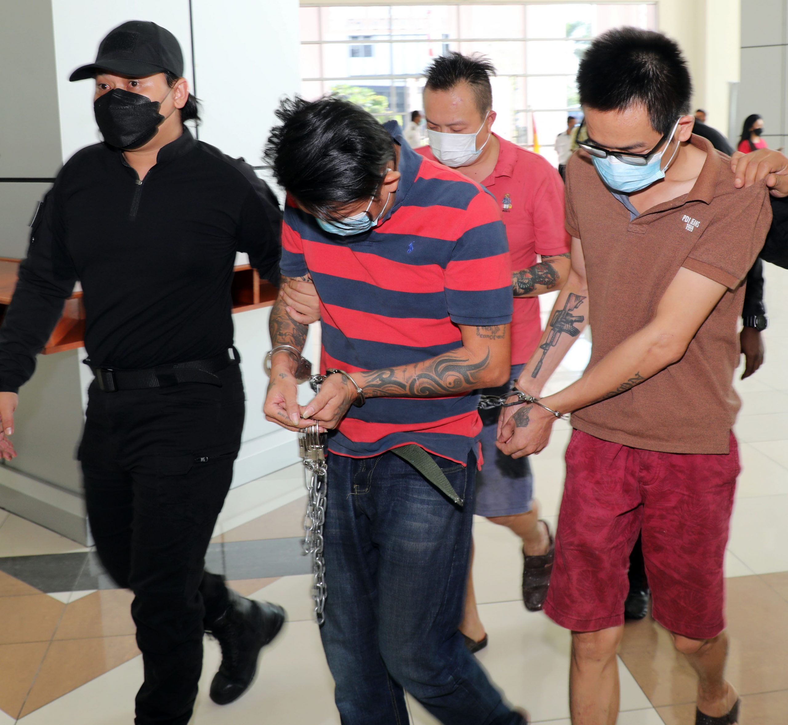 全国/“妻子报复买凶杀夫”案 4人被控谋杀