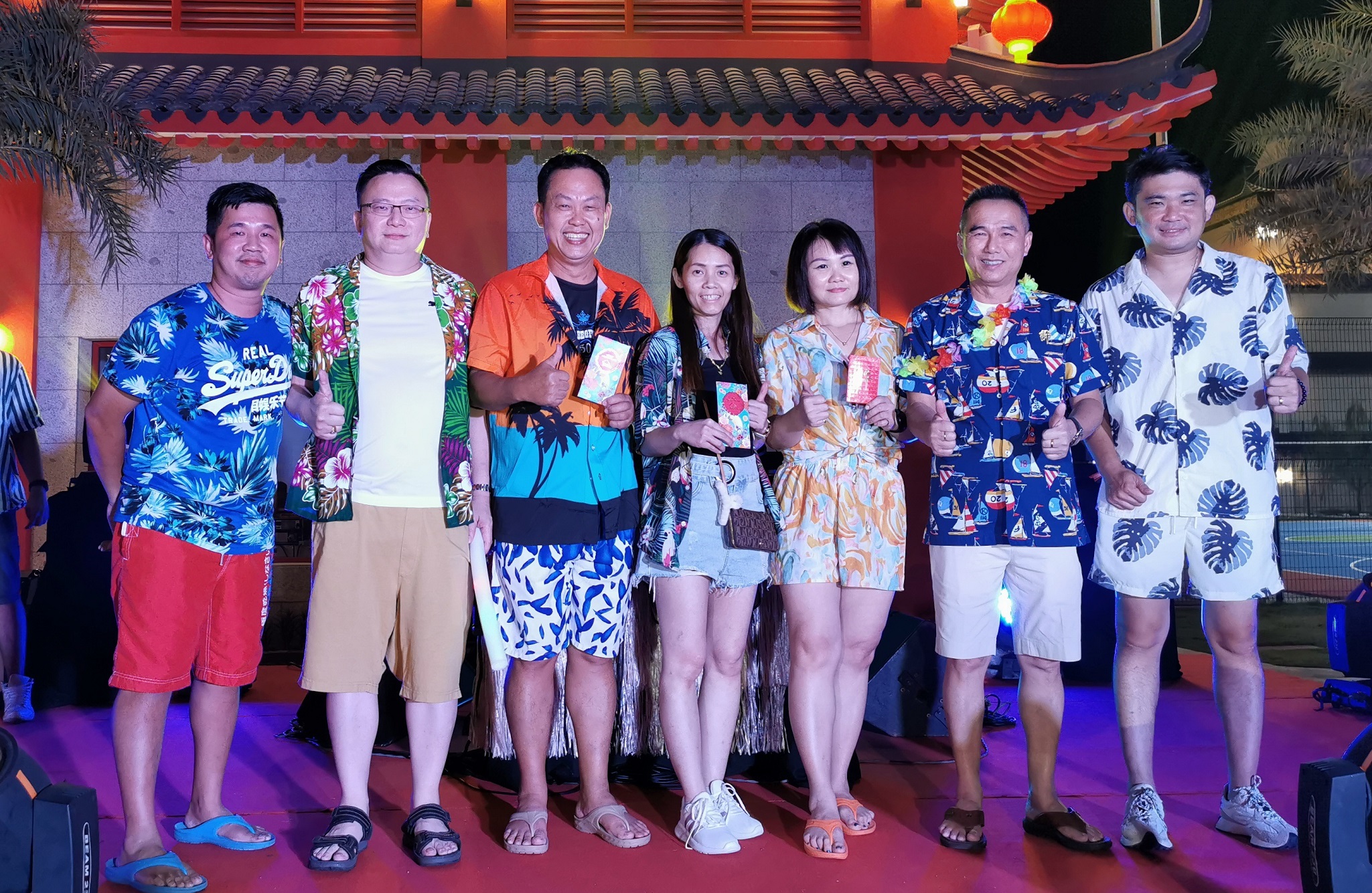 全国版:马来西亚许氏宗亲总会夏威夷泳池派对迎宾宴