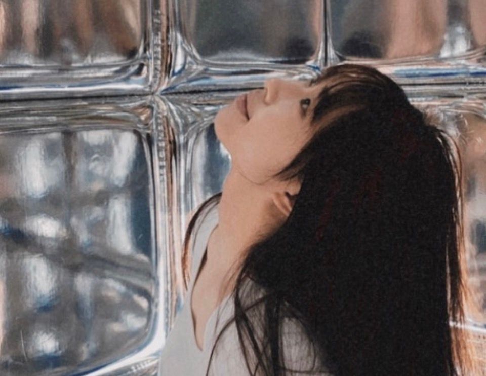 冠佑16岁女儿被酸虚荣 高EQ回应“就让我虚荣的享受”