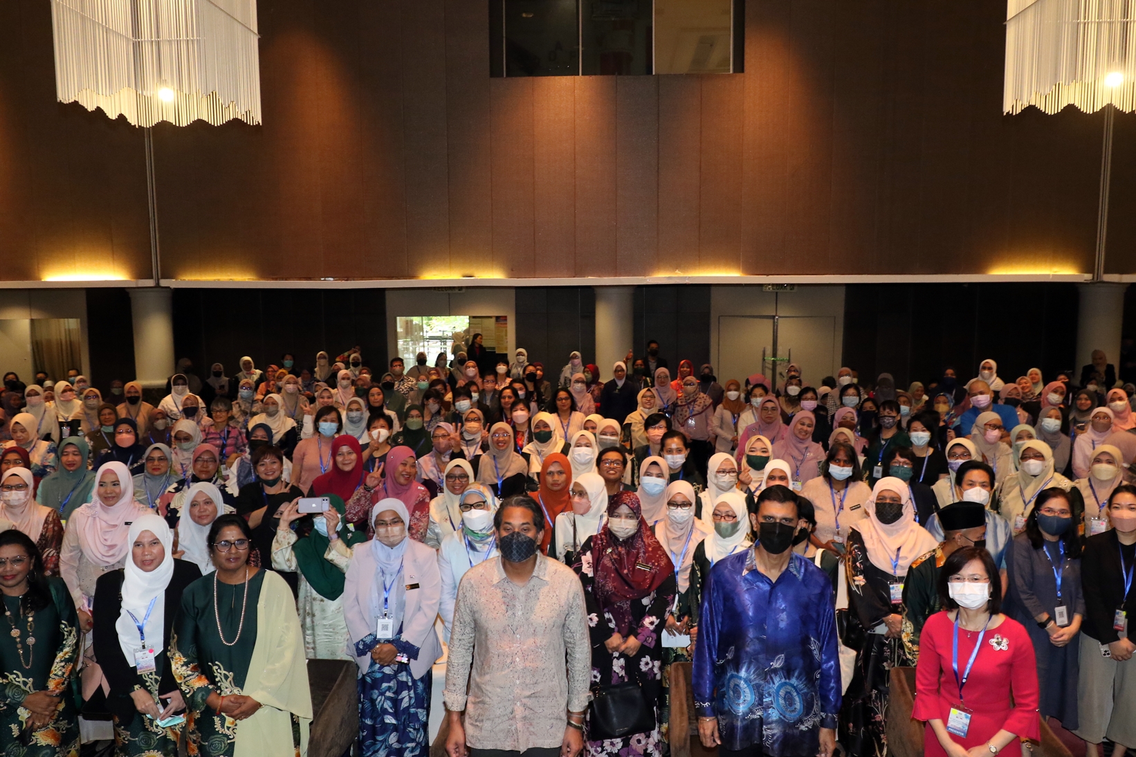 凯里:提升不同阶级护士福利 包括逾千名合约护士获长期任命