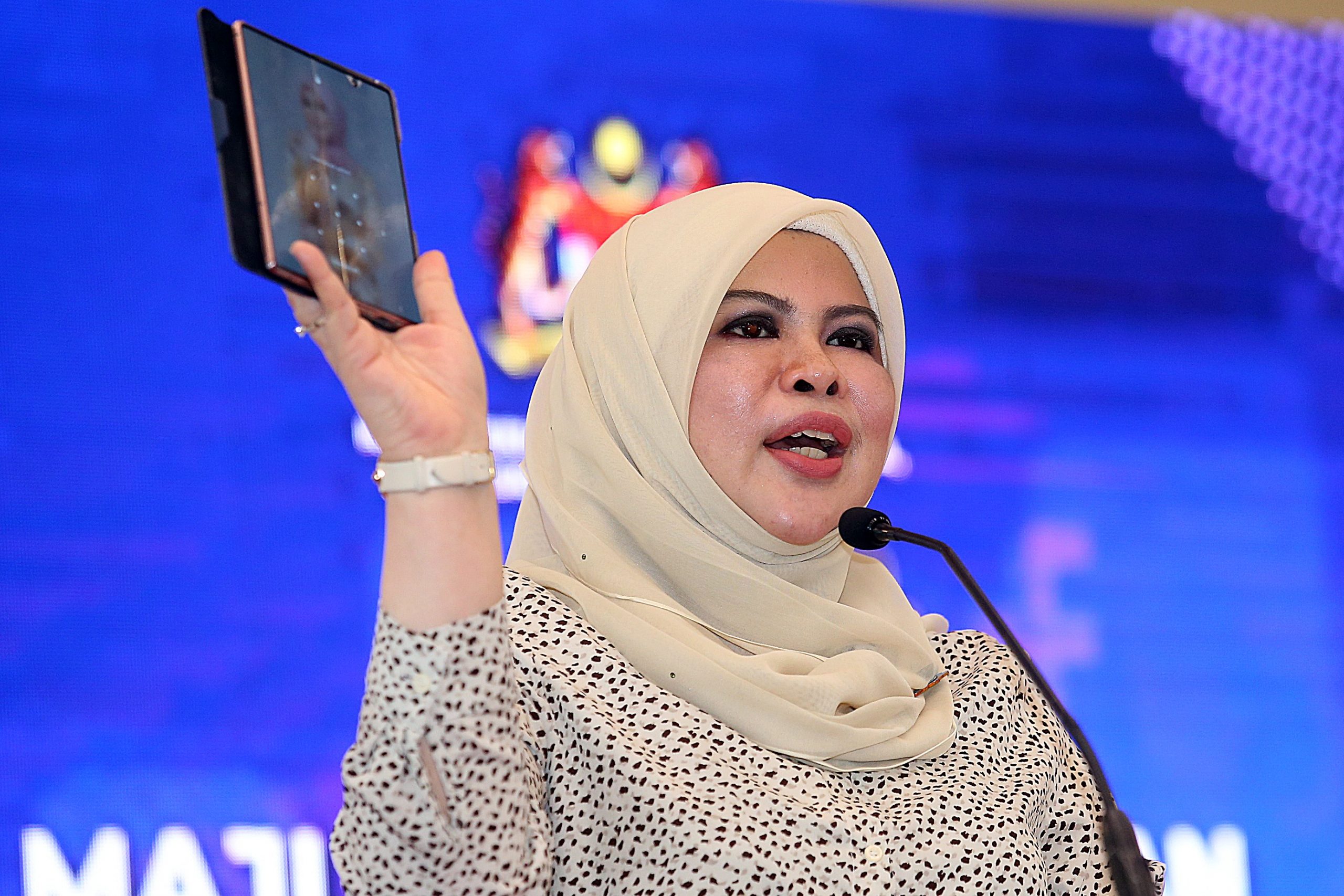 分享儿童色情IP地址破10万!妇女部长:父母忙也不该对孩子松懈