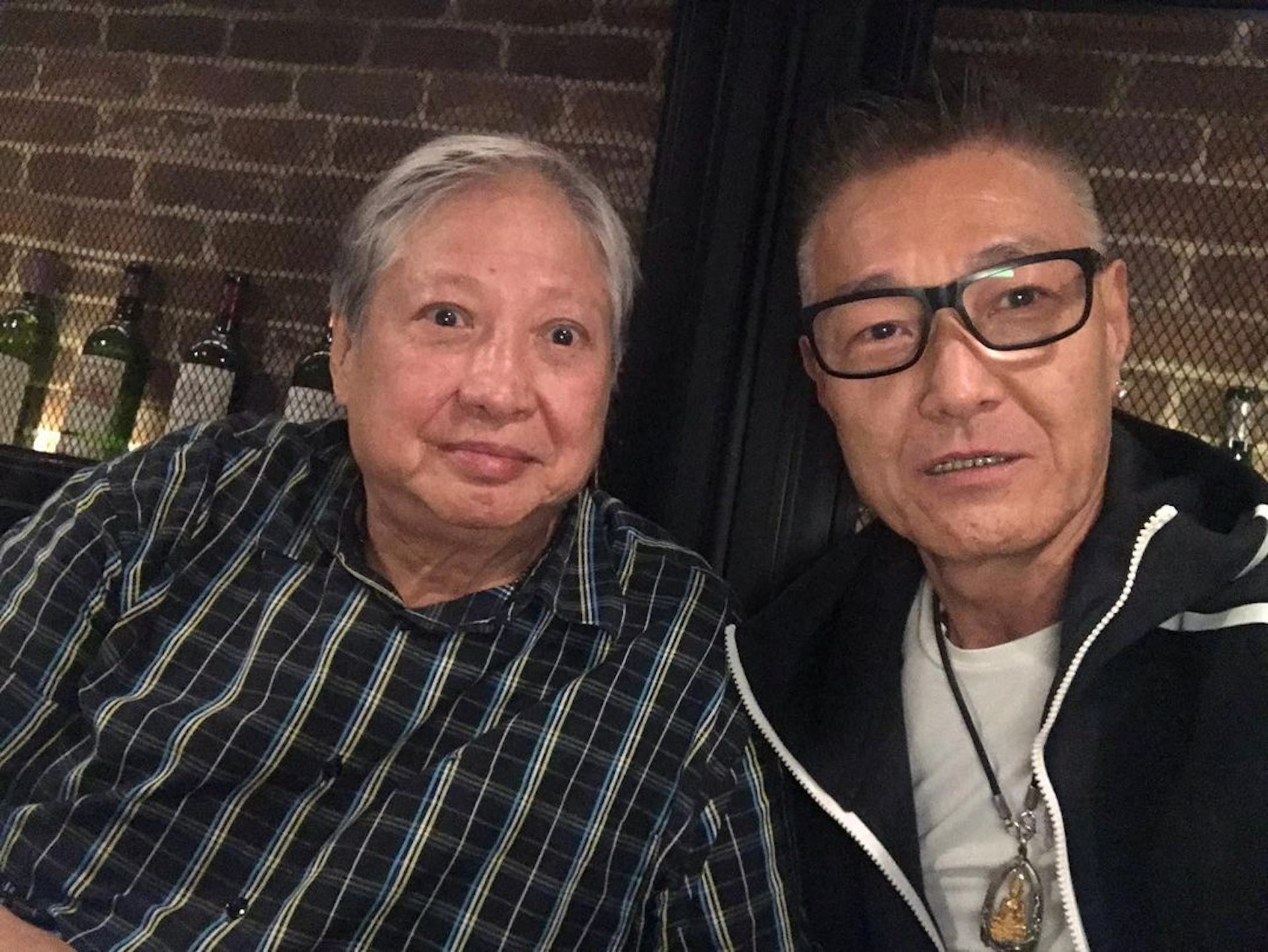 卢惠光晒同框洪金宝　网惊讶两人只相差X岁